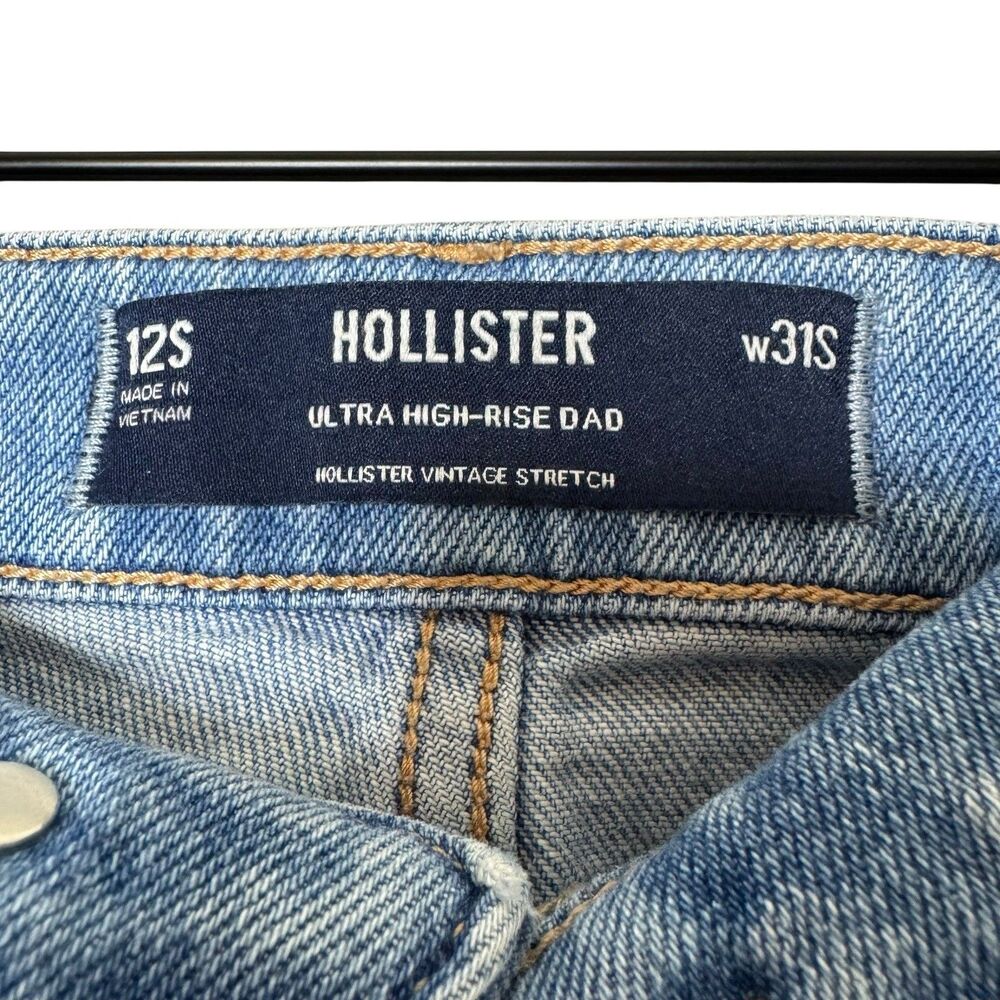 Hollister Jeans Women's Ultra High Rise Dad Jeans 31x28 Distressed 12S - Picture 4 of 6